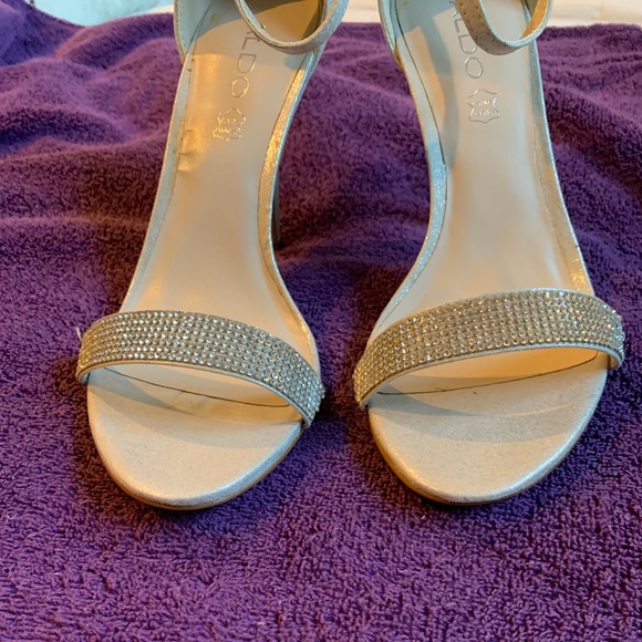 NWOB Aldo Silver/Rhinestone Ankle Leather Sandals sz 8.5 - Picture 2 of 7